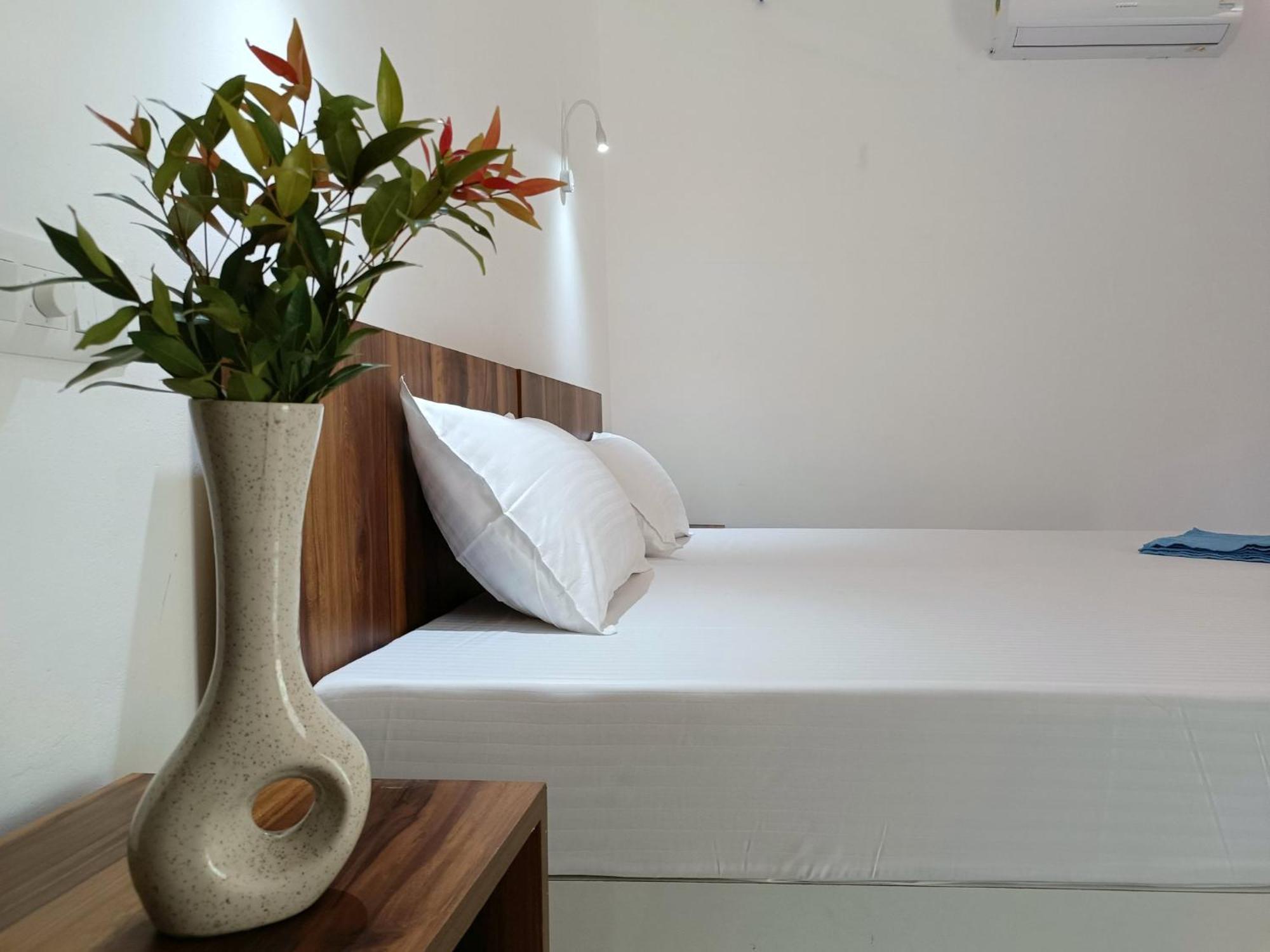Koshy'S Beach Front Homestay 马拉利库兰 外观 照片