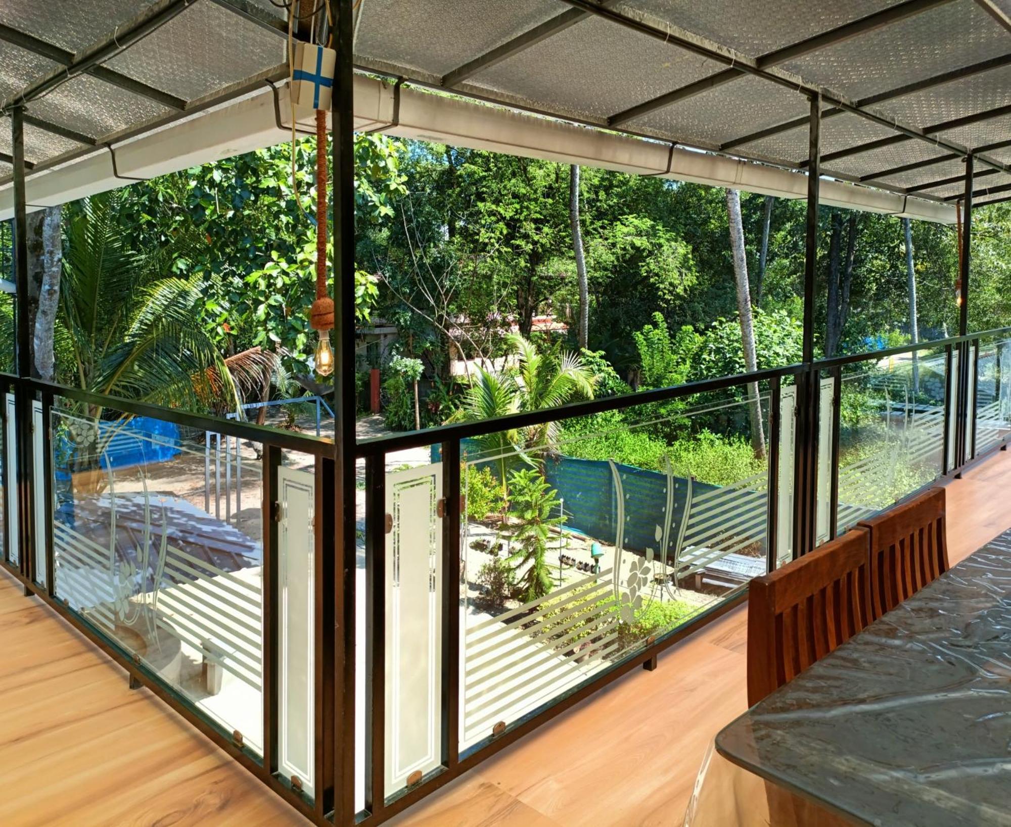 Koshy'S Beach Front Homestay 马拉利库兰 外观 照片